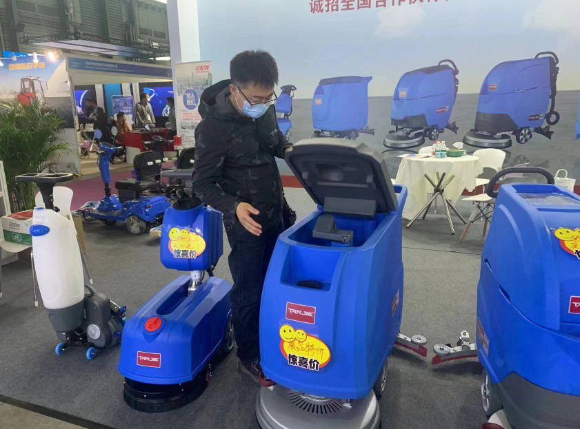 上饶坦洁洗地机公司致力于电动洗地机的生产、销售和服务百家